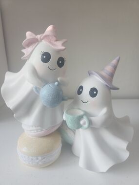 Pastel Ghost Tea Party Figurines - White with Pink, Blue & Mint Macarons